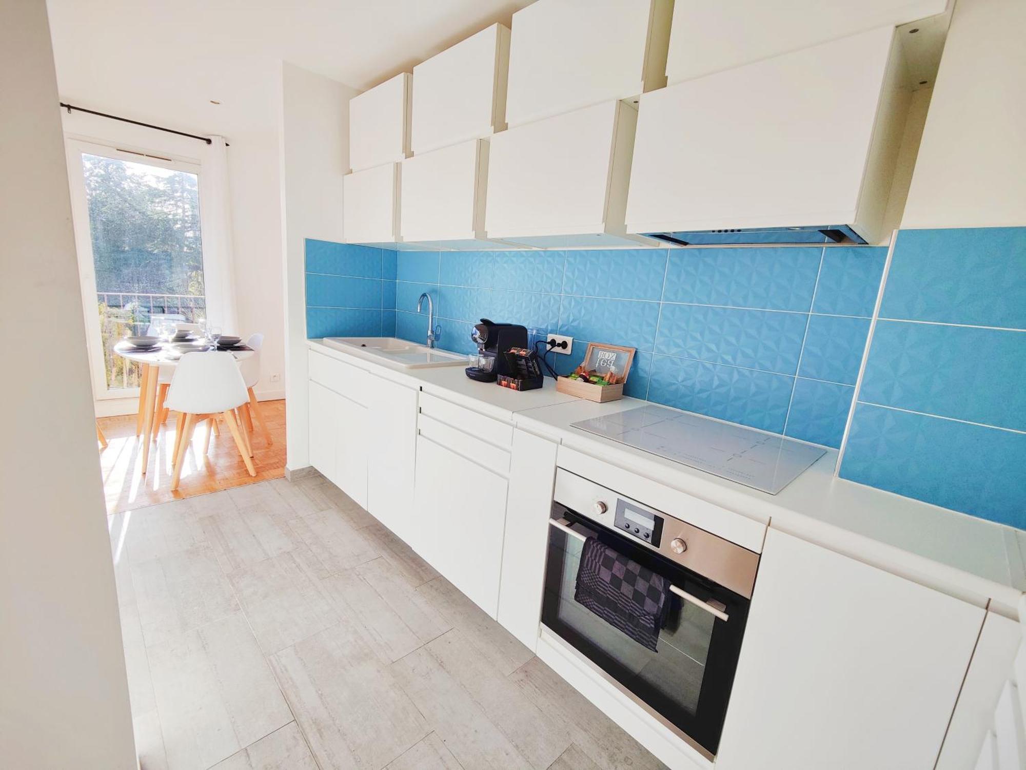 Metro A 2 Minutes Paris Centre Le Marais Apartment โรแมงวิลล์ ภายนอก รูปภาพ